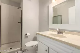 2228 E Campbell Ave, Phoenix, AZ 85016 - Photo 15