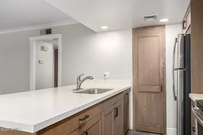 2228 E Campbell Avenue #116, Phoenix, AZ 85016 - Photo 11