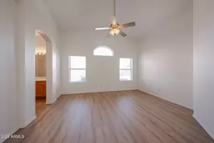 922 E Blackhawk Dr, Phoenix, AZ 85024 - Photo 33