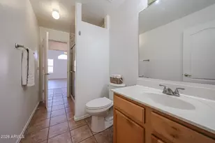 922 E Blackhawk Dr, Phoenix, AZ 85024 - Photo 29