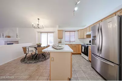 922 E Blackhawk Drive, Phoenix, AZ 85024 - Photo 9