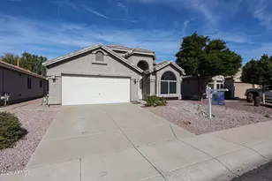 922 E Blackhawk Dr, Phoenix, AZ 85024 - Photo 1