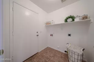 922 E Blackhawk Dr, Phoenix, AZ 85024 - Photo 7