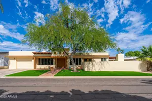 7024 E Orange Blossom Ln, Paradise Valley, AZ 85253 - Photo 1