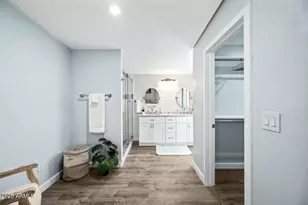 8050 N 11th Pl, Phoenix, AZ 85020 - Photo 13