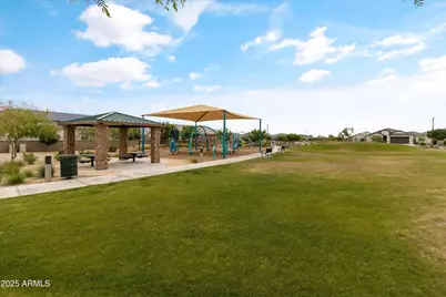 18416 W Whispering Wind Drive, Surprise, AZ 85387 - Photo 19