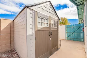 4546 W Sanna St, Glendale, AZ 85302 - Photo 25