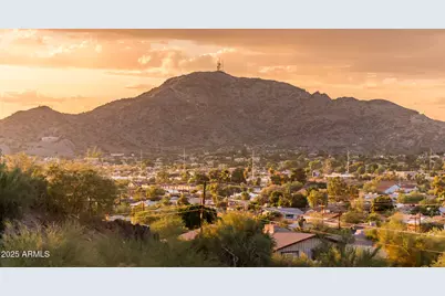 9219 N 16th Place, Phoenix, AZ 85020 - Photo 81