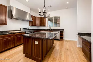 9219 N 16th Pl, Phoenix, AZ 85020 - Photo 21