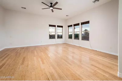 9219 N 16th Place, Phoenix, AZ 85020 - Photo 9