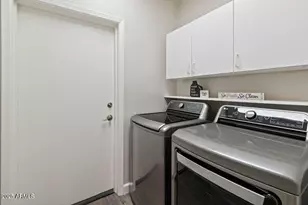 8270 N Hayden Rd, Scottsdale, AZ 85258 - Photo 15