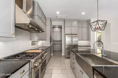 4318 S Redcliffe Drive, Gilbert, AZ 85297 - Photo 15