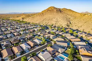 10370 W Alyssa Ln, Peoria, AZ 85383 - Photo 49