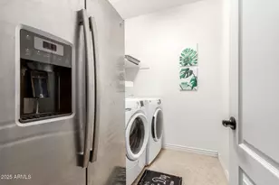 10370 W Alyssa Ln, Peoria, AZ 85383 - Photo 33