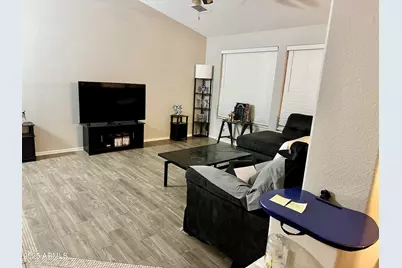 8175 W Swansea Drive, Arizona City, AZ 85123 - Photo 5