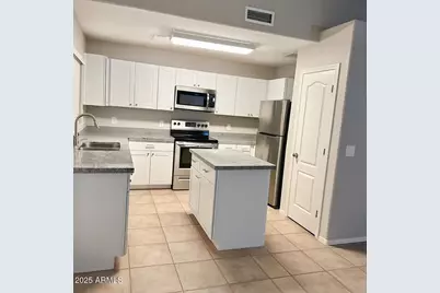 8175 W Swansea Drive, Arizona City, AZ 85123 - Photo 7