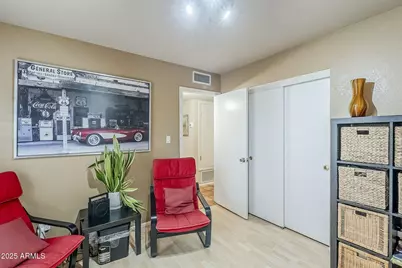 1222 E Louis Way, Tempe, AZ 85284 - Photo 31