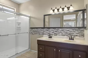 18815 N Diamond Dr, Surprise, AZ 85374 - Photo 17