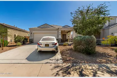29235 W Clarendon Avenue, Buckeye, AZ 85396 - Photo 1