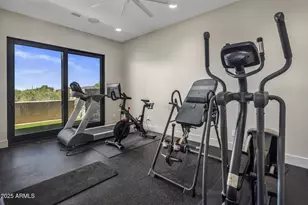 9180 E Happy Hollow Dr, Scottsdale, AZ 85262 - Photo 17