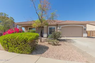 5516 N Laguna Dr, Litchfield Park, AZ 85340 - Photo 1