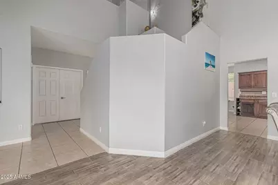 6816 W Bronco Trail, Peoria, AZ 85383 - Photo 9