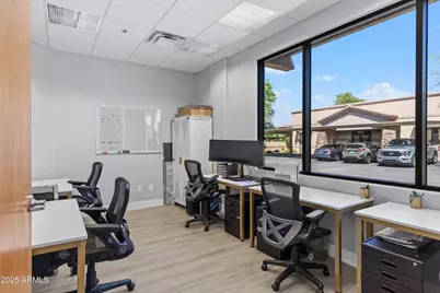 8111 E Thomas Road #124, Scottsdale, AZ 85251 - Photo 11