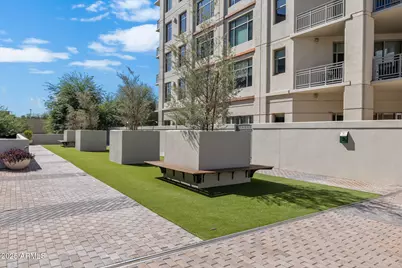 2211 E Camelback Road #607, Phoenix, AZ 85016 - Photo 27