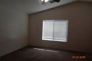 2167 Santa Fe Trail, Sierra Vista, AZ 85635 - Photo 9