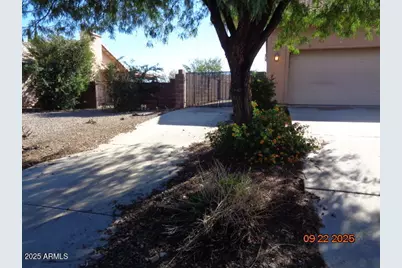 2167 Santa Fe Trail, Sierra Vista, AZ 85635 - Photo 17