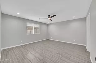 13215 S Laredo Rd, Arizona City, AZ 85123 - Photo 17