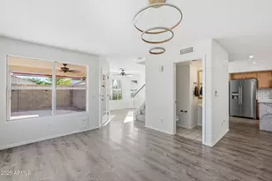 1070 W Lark Dr, Chandler, AZ 85286 - Photo 5