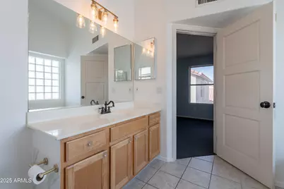 1070 W Lark Drive, Chandler, AZ 85286 - Photo 25