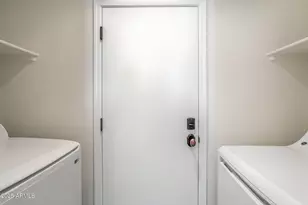 1070 W Lark Dr, Chandler, AZ 85286 - Photo 27