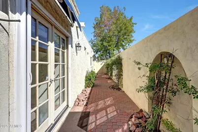 6505 N 12th Way, Phoenix, AZ 85014 - Photo 27