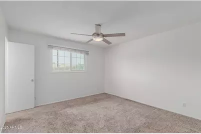 919 W Parkway Boulevard, Tempe, AZ 85281 - Photo 11