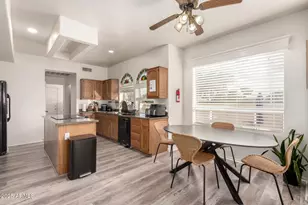 1691 E Gary Dr, Chandler, AZ 85225 - Photo 9