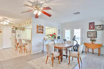 11114 W Peace Court, Sun City, AZ 85351 - Photo 13