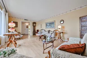 11114 W Peace Ct, Sun City, AZ 85351 - Photo 9