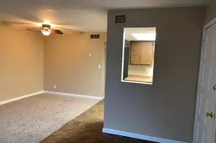 2217 E Cactus Rd, Phoenix, AZ 85022 - Photo 9