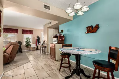 9517 W Indian Hills Drive, Sun City, AZ 85351 - Photo 13