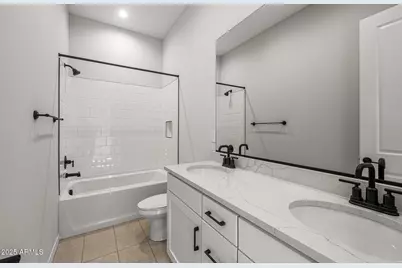 25271 N 171st Lane, Surprise, AZ 85387 - Photo 7