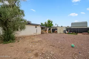 231 W Desert Dr, Phoenix, AZ 85041 - Photo 27