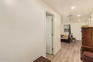 231 W Desert Dr, Phoenix, AZ 85041 - Photo 15