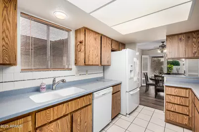 10549 E Elmhurst Drive, Sun Lakes, AZ 85248 - Photo 15