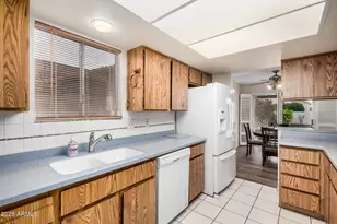 10549 E Elmhurst Dr, Sun Lakes, AZ 85248 - Photo 15