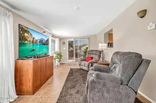 9653 W Purdue Ave, Peoria, AZ 85345 - Photo 13