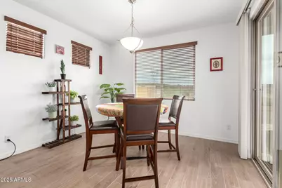 29507 N 113th Lane, Peoria, AZ 85383 - Photo 11