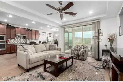 29507 N 113th Lane, Peoria, AZ 85383 - Photo 5