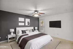 220 N 22nd Pl, Mesa, AZ 85213 - Photo 5